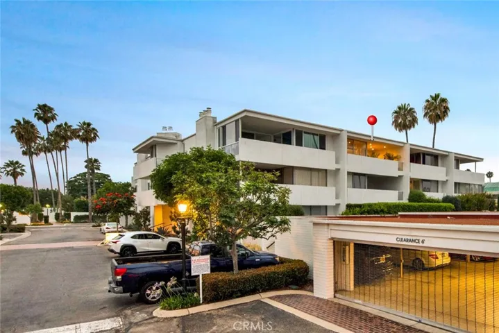 771 Avocado Avenue, Corona Del Mar, California 92625