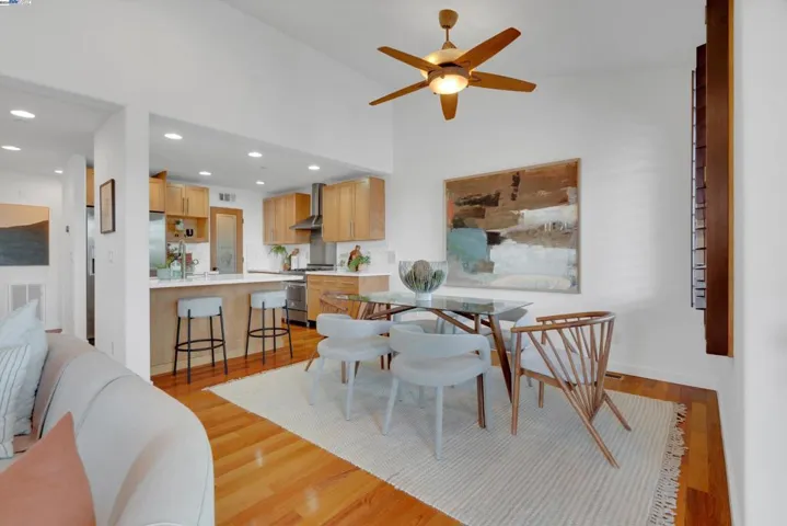80 Siena Dr, Oakland, California 94605