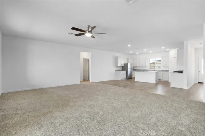 12326 Bear Ridge Way, Victorville, California 92392