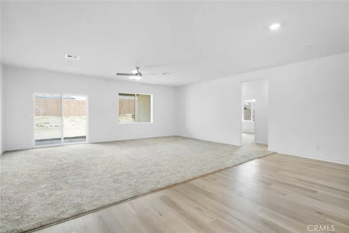 12326 Bear Ridge Way, Victorville, California 92392