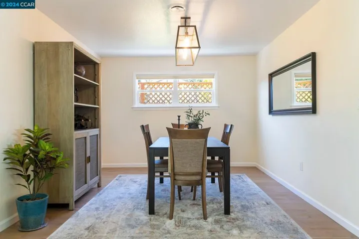 19321 Solano Ct, Sonoma, California 95476