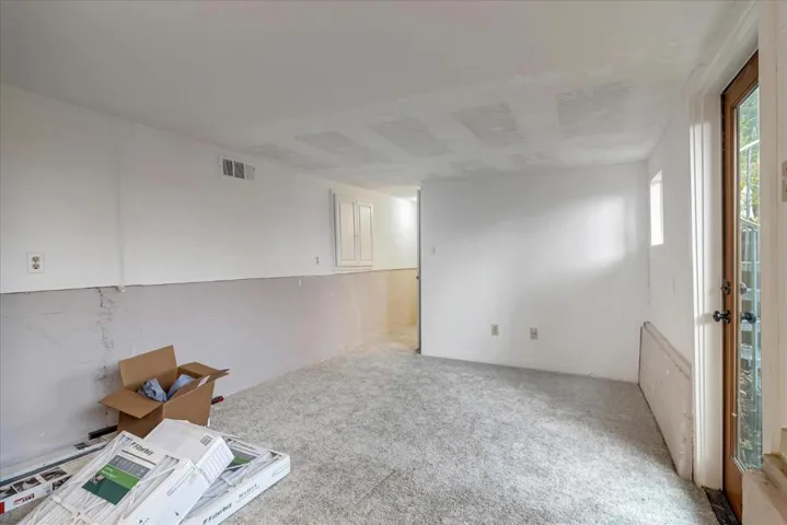 18 Monte Vista Road, Orinda, California 94563
