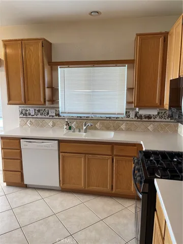 25671 Sunnyvale Court, Menifee, California 92584