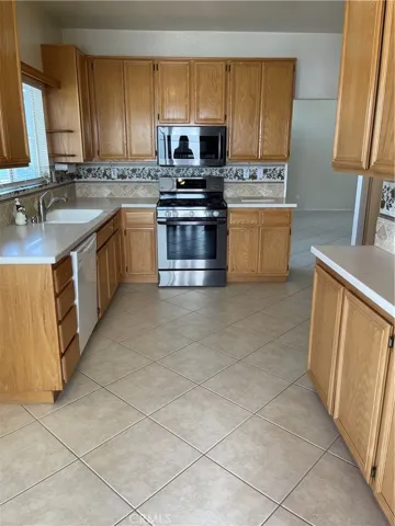 25671 Sunnyvale Court, Menifee, California 92584