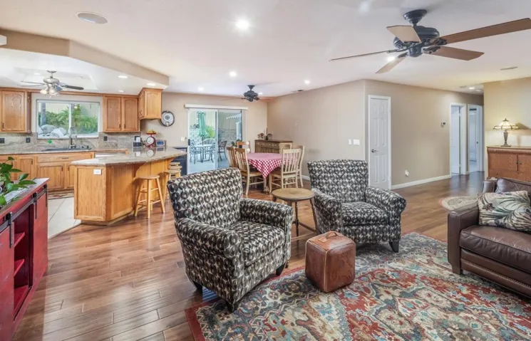 649 Moonlight Way, Ramona, California 92065