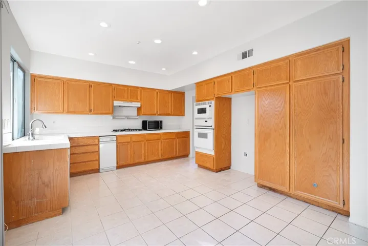 6017 W Park Drive, Chino Hills, California 91709