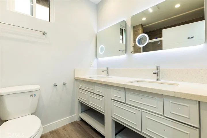 10621 Vanora Drive, Sunland, California 91040