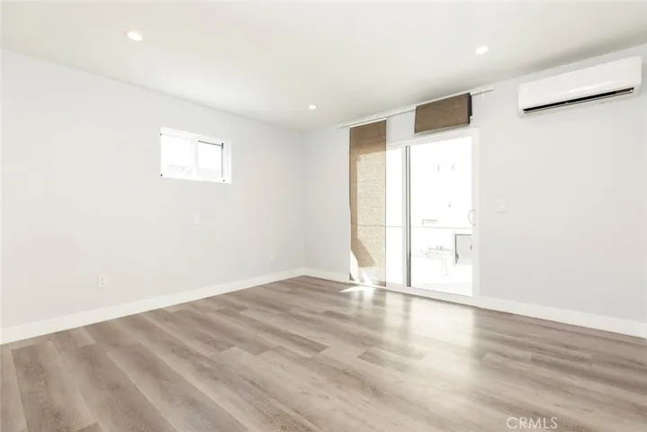 10621 Vanora Drive, Sunland, California 91040
