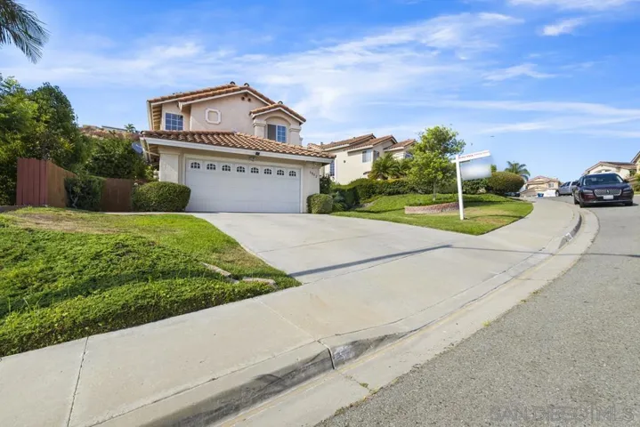9802 Avenida Colino, Spring Valley, California 91977