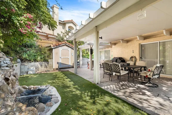 9802 Avenida Colino, Spring Valley, California 91977