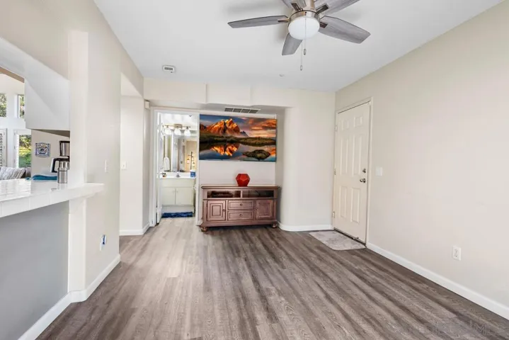 9802 Avenida Colino, Spring Valley, California 91977