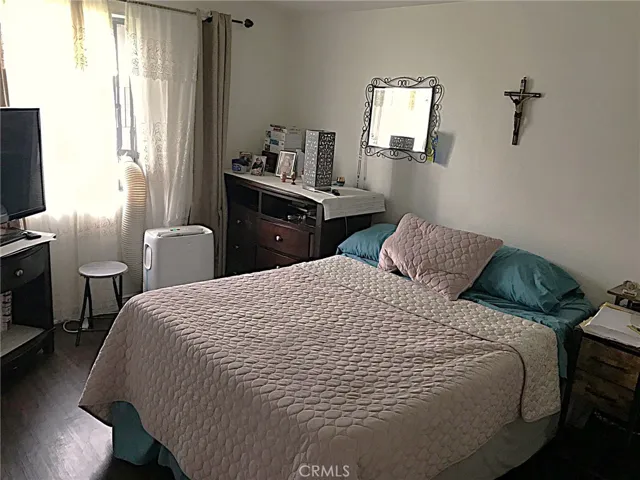 1264 N Eucalyptus Avenue, Rialto, California 92376