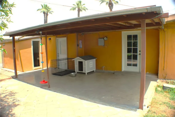 1264 N Eucalyptus Avenue, Rialto, California 92376