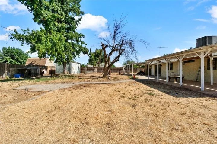 17346 Regal Drive, Madera, California 93638