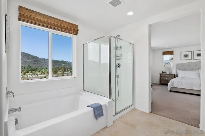 35610 Asturian Way, Fallbrook, California 92028