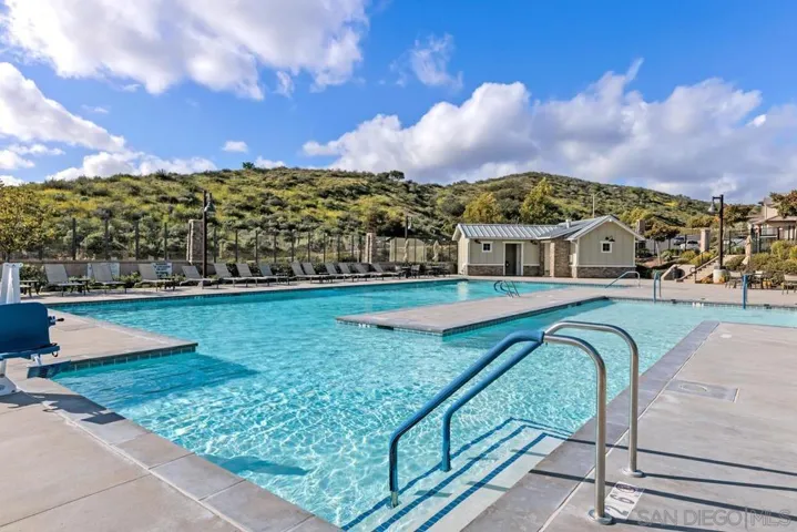 35610 Asturian Way, Fallbrook, California 92028