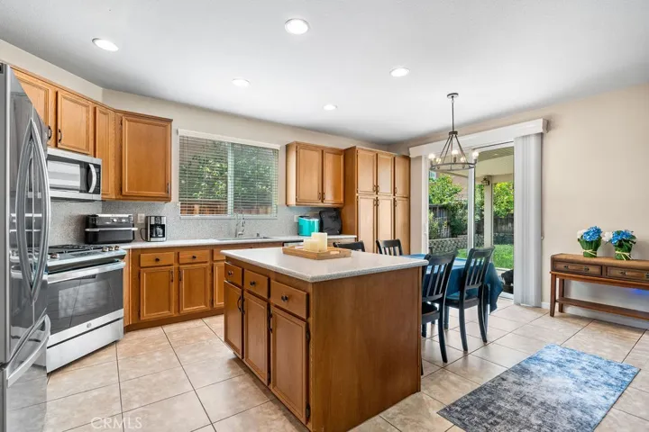38353 Magdelena Street, Murrieta, California 92563