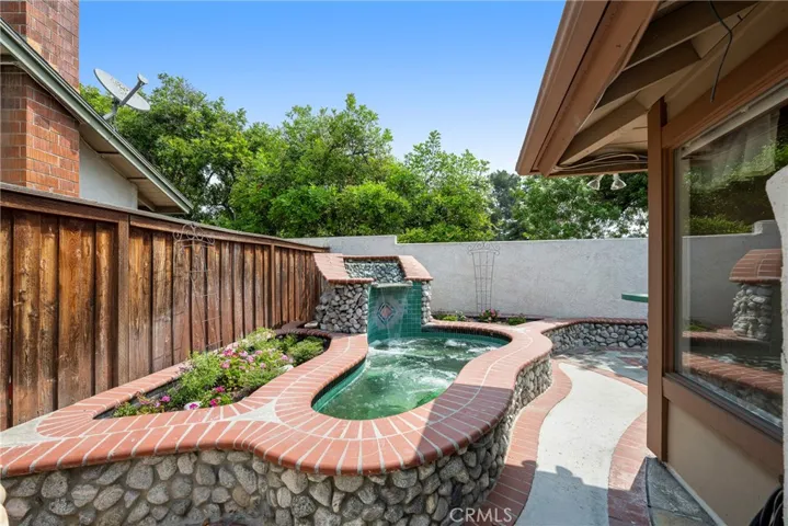 6656 Vista Loma, Yorba Linda, California 92886