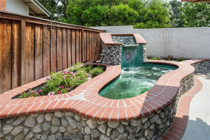 6656 Vista Loma, Yorba Linda, California 92886