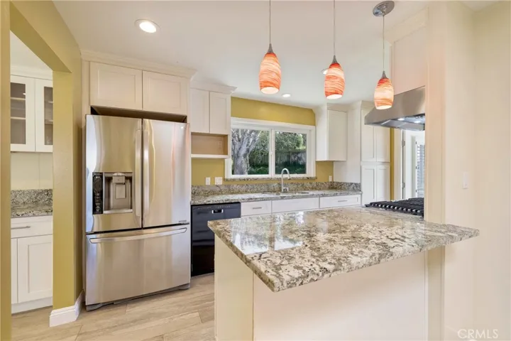 6216 Monero Drive, Rancho Palos Verdes, California 90275