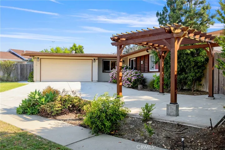 6216 Monero Drive, Rancho Palos Verdes, California 90275