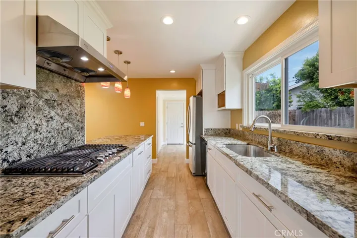 6216 Monero Drive, Rancho Palos Verdes, California 90275
