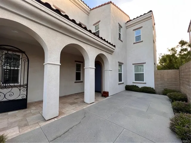 115 Thatch, Irvine, California 92618