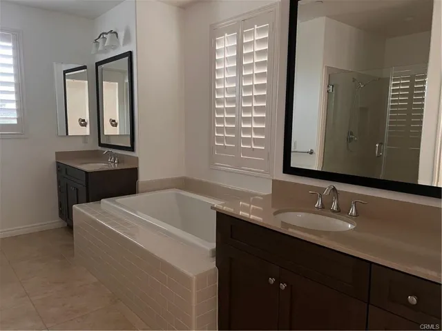 115 Thatch, Irvine, California 92618