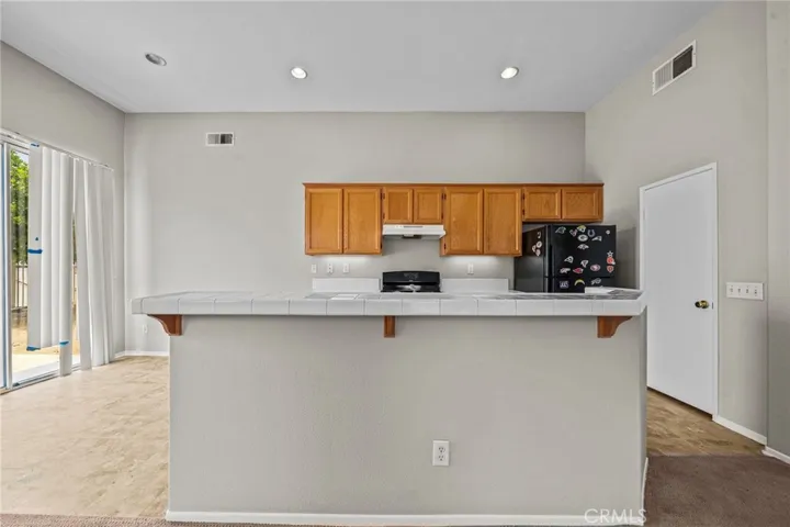 27450 Fallbrook Court, Corona, California 92883