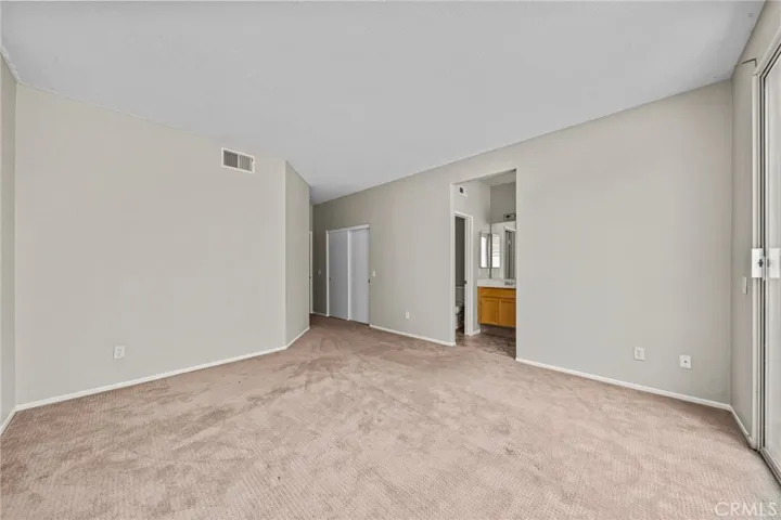27450 Fallbrook Court, Corona, California 92883