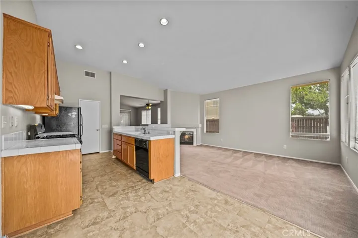 27450 Fallbrook Court, Corona, California 92883
