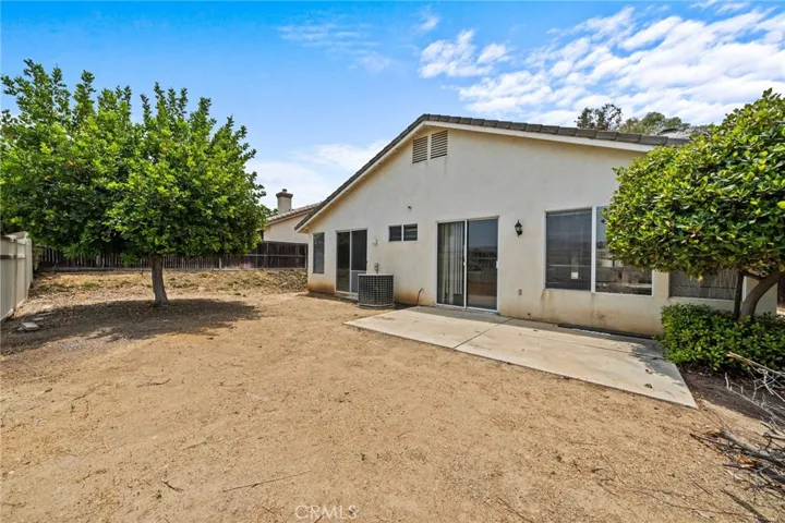27450 Fallbrook Court, Corona, California 92883
