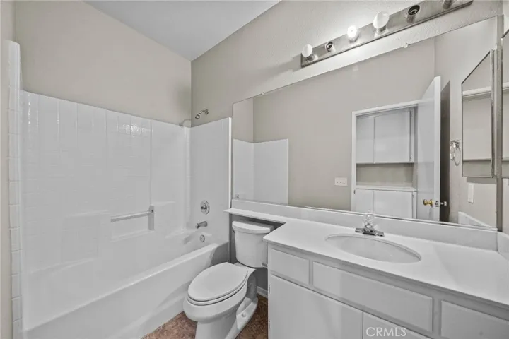 27450 Fallbrook Court, Corona, California 92883