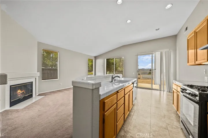 27450 Fallbrook Court, Corona, California 92883