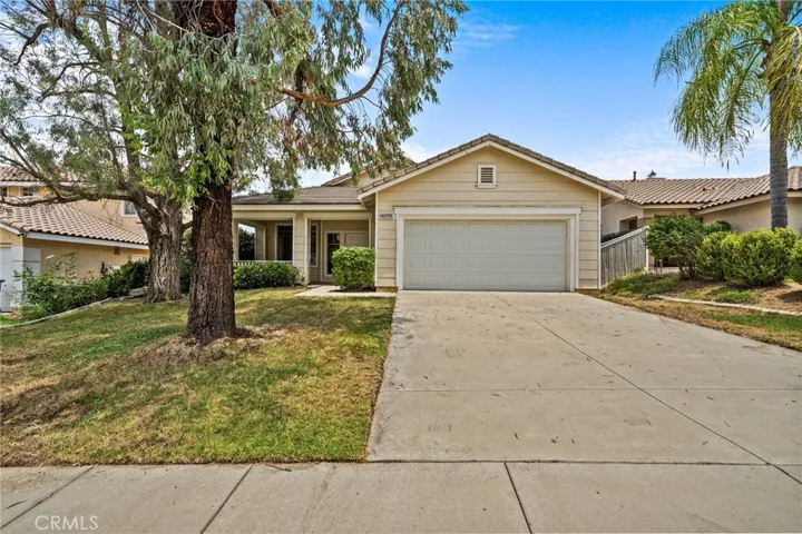 27450 Fallbrook Court, Corona, California 92883