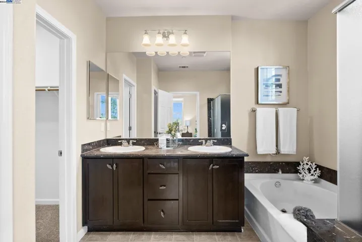 5966 Via Lugano, Fremont, California 94555