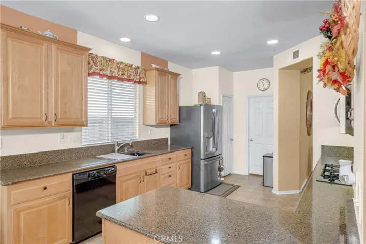 32029 Sugarbush Lane, Lake Elsinore, California 92532