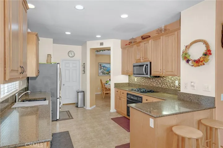 32029 Sugarbush Lane, Lake Elsinore, California 92532