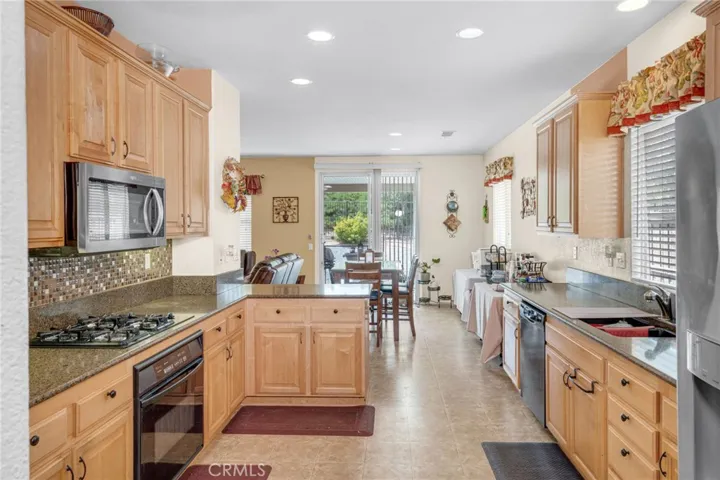 32029 Sugarbush Lane, Lake Elsinore, California 92532