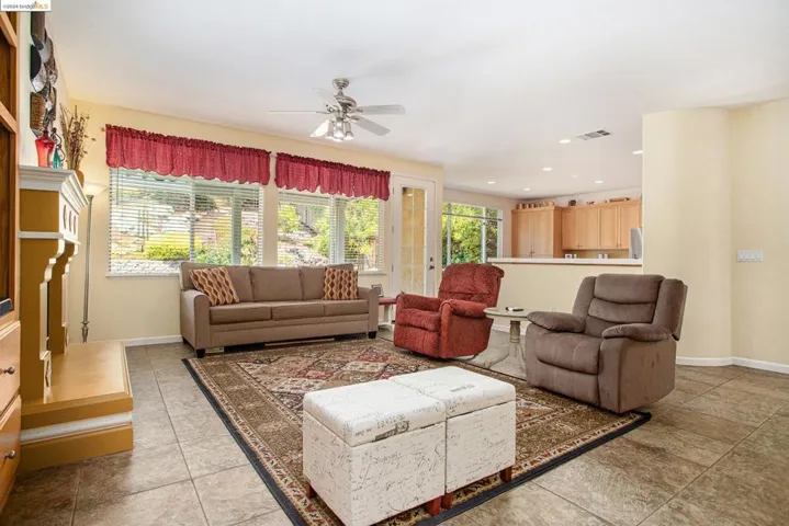 3313 Lair Way, Antioch, California 94531