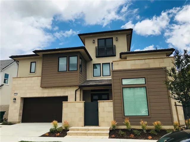76 Ray, Irvine, California 92618