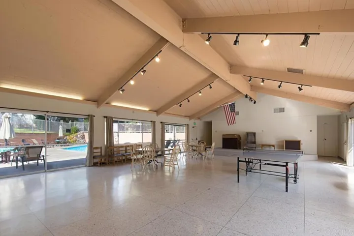 3909 Reche Road 33, Fallbrook, California 92028