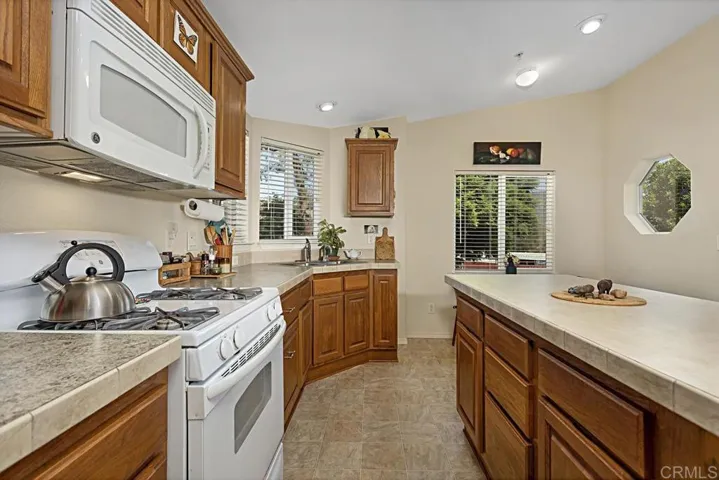 3909 Reche Road 33, Fallbrook, California 92028