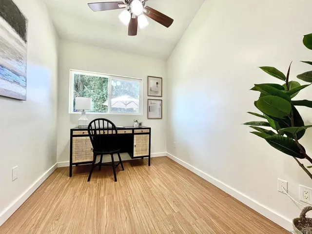 5990 Sagebrush, La Jolla, California 92037