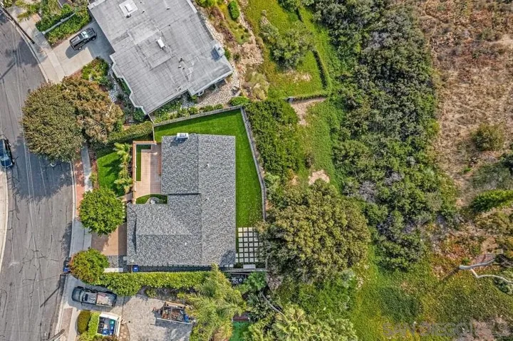 5990 Sagebrush, La Jolla, California 92037
