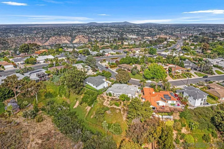 5990 Sagebrush, La Jolla, California 92037