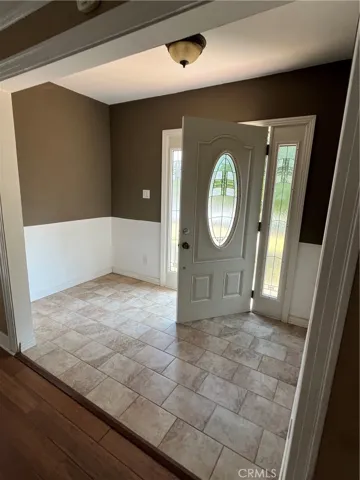 cute entry foyer