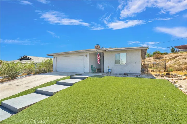 16118 Andover Drive, Victorville, California 92394