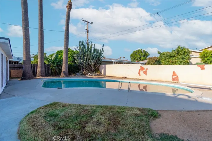 1330 N Bender Avenue, Covina, California 91724