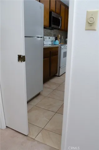 Pocket Door Between Kitchen and Dining Room